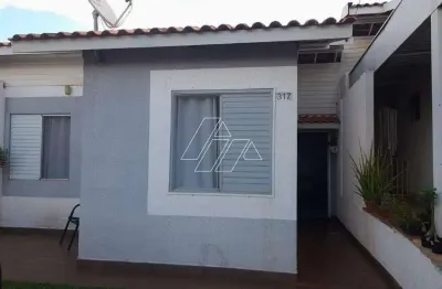 Casa à venda, 2 quartos, 2 vagas, jardim nazareth - marília/sp