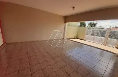 Casa à venda, 3 quartos, 1 suíte, jardim cavallari - marília/sp