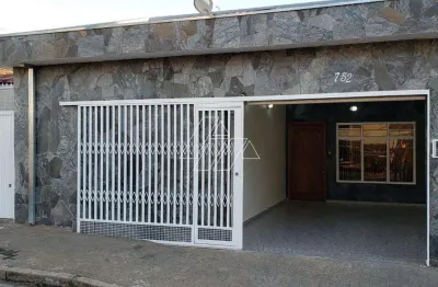 Casa ampla com suíte e espaço gourmet – conforto e praticidade para sua família!