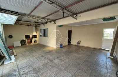 Casa de terreno inteiro com 3 dormitorios sendo uma suite
