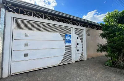 Casa à venda, 2 quartos, 1 suíte, 2 vagas, núcleo habitacional alcides matiuzzi - marília/sp