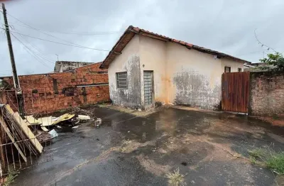 Casa à venda, 2 quartos, 2 vagas, núcleo habitacional doutor fernando mauro pires rocha - marília/sp