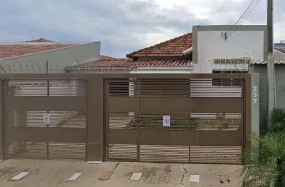 Casa à venda, 4 quartos, 1 suíte, somenzari - marília/sp