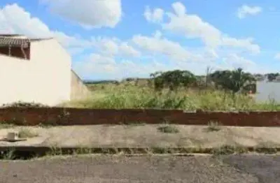Terreno à venda na Rua Doutor César Martins Pirajá, Senador Salgado Filho, Marília