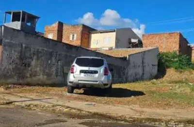 Terreno à venda no Professor Antônio da Silva Penteado, Marília 