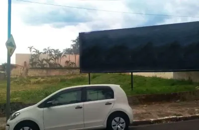 Terreno à venda no Alto Cafezal, Marília 