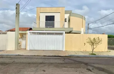 Sobrado com 3 dormitórios para alugar, 300 m² por r$ 4.500,00/mês - jardim acapulco - marília/sp