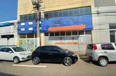 Salão para alugar, 407 m² por r$ 8.000,00/mês - centro - marília/sp