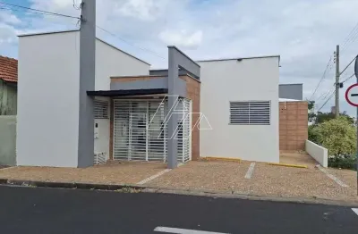 Casa comercial para alugar no Centro, Marília 