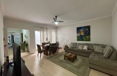 Casa com 3 dormitórios à venda, 1 m² por R$ 450.000,00 - Parque São Jorge - Marília/SP