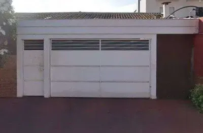 Casa com 3 dormitórios à venda por r$ 400.000,00 - alto cafezal - marília/sp
