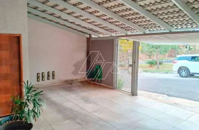 Casa para locação com 2 quartos (1 suíte), ar-condicionado e área gourmet