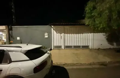 Casa com 3 dormitórios à venda, 100 m² por r$ 320.000 - núcleo habitacional doutor aniz badra - marília/sp