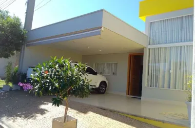 Casa com 3 dormitórios à venda, 200 m² por r$ 1.100.000,00 - jardim colibri - marília/sp