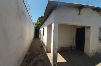 Casa com 2 dormitórios à venda, 80 m² por r$ 185.000,00 - jardim vitória - marília/sp