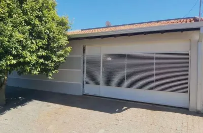 Casa com 3 dormitórios para alugar, 150 m² por r$ 3.000,00/mês - jardim marajó - marília/sp