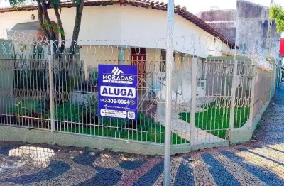 Casa com 3 quartos e 1 vaga para alugar no centro – marília/sp