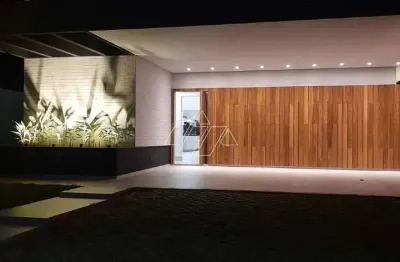 Excelente imóvel em condomínio fechado na região do aeroporto