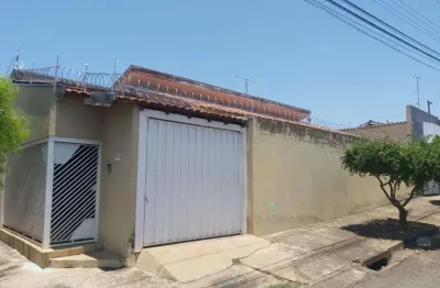 Casa com 3 dormitórios, 120 m² - venda por r$ 400.000,00 ou aluguel por r$ 1.800,01/mês - césar de almeida - marília/sp