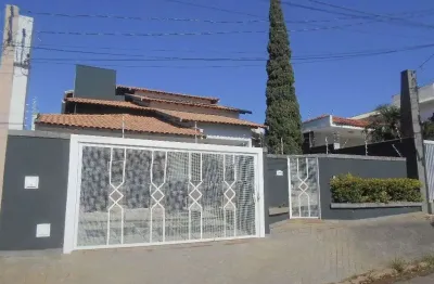 Casa à venda, 380 m² por r$ 1.400.000,00 - jardim tropical - marília/sp