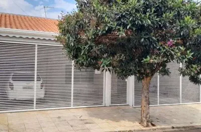 Vende-se excelente imóvel residencial ou comercial no fragata com ótima localização próximo do hospital das clínicas, churrascaria alvorada e do super