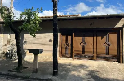 Casa com 2 quartos à venda no Jardim Guarujá, Marília 