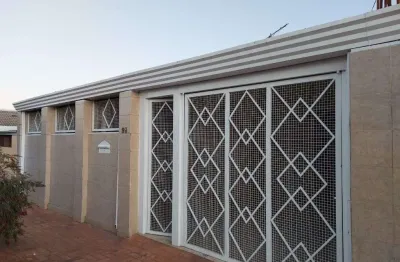 Casa com 3 quartos à venda no Jardim Vitória, Marília 
