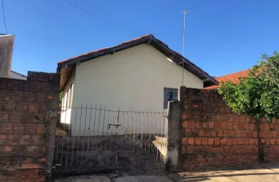 Casa com 3 dormitórios à venda por r$ 180.000,00 - thereza bassan de argollo ferrão - marília/sp