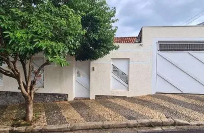 Casa com 3 quartos à venda no Fragata, Marília 