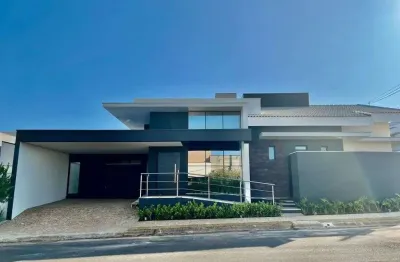 Casa com 3 dormitórios à venda, 210 m² por r$ 1.450.000,00 - reserva esmeralda - marília/sp