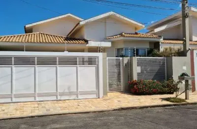 Casa com 3 dormitórios à venda, 280 m² por r$ 950.000,00 - jardim maria izabel - marília/sp