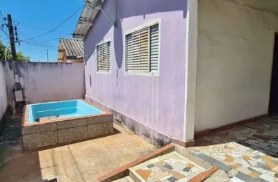 Casa com 3 dormitórios, 80 m² - venda por r$ 170.000,00 ou aluguel por r$ 1.245,00/mês - núcleo habitacional nova marília - marília/sp