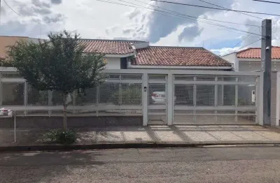 Casa com 3 dormitórios à venda, 220 m² por r$ 680.000,00 - ana carla - marília/sp