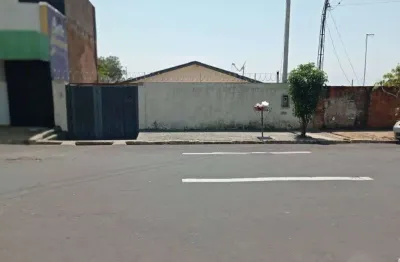 Casa com 2 dormitórios à venda, 200 m² por r$ 300.000,00 - núcleo habitacional castelo branco - marília/sp