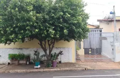 Casa com 2 dormitórios à venda, 80 m² por r$ 250.000,00 - núcleo habitacional castelo branco - marília/sp