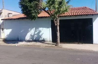 Casa com 2 quartos à venda na Vila Maria, Marília 