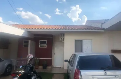 Casa com 2 quartos à venda no Jardim Nazareth, Marília 