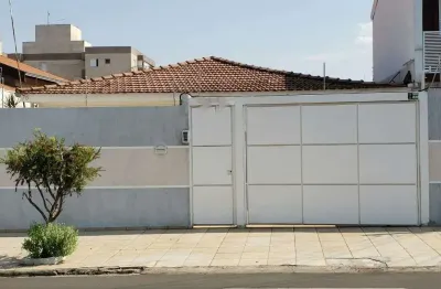 Casa com 3 quartos à venda no Banzato, Marília 