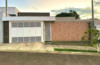 Casa com 3 dormitórios à venda, 96 m² por r$ 420.000,00 - jardim universitário - marília/sp