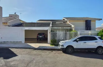 Casa com 4 dormitórios, 550 m² - venda por r$ 1.500.000,00 ou aluguel por r$ 10.000,01/mês - jardim maria izabel - marília/sp