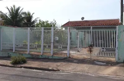 Casa com 3 quartos à venda no Jardim Monte Castelo, Marília 