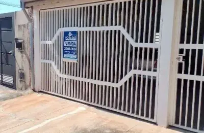 Casa com 3 quartos à venda no César de Almeida, Marília 