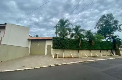 Casa com 3 dormitórios, 200 m² - venda por r$ 1.000.000,00 ou aluguel por r$ 3.715,00/mês - palmital - marília/sp