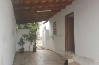Casa com 4 quartos à venda no São Miguel, Marília 