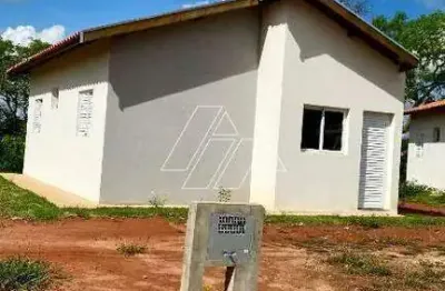 Casa com 2 quartos para alugar no Osvaldo Fanceli, Marília 
