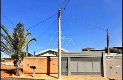 Casa com 3 quartos(1 Suíte) no Bairro Ana Carla – 241 m² de Área Construída, Terreno 484 m²