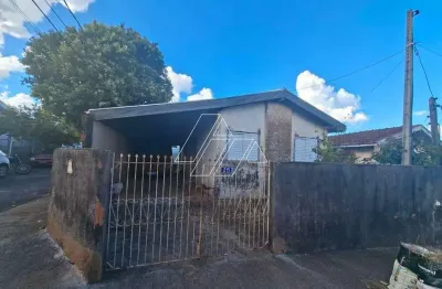 Casa com 3 dormitórios à venda no Castelo Branco, próximo ao Confiança Norte – Marília/SP
