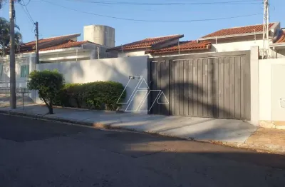 Casa com 2 Quartos e 4 Vagas à Venda no Bairro Ana Carla – Marília/SP
