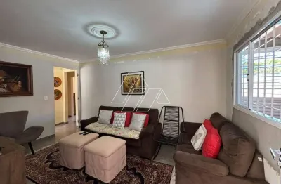 Casa à venda, 4 quartos, 1 suíte, 3 vagas, Núcleo Habitacional Doutor Fernando Mauro Pires Rocha - Marília/SP