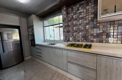 Casa na lagoa com 3 quartos, 2 banheiros e 1 suité, alto arroio - imbituba / sc